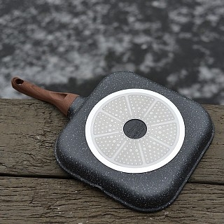 Cковородка гриль Fissman DAKJJIM 28x4,5 см (4450) Cковородка гриль Fissman DAKJJIM 28x4,5 см (4450)