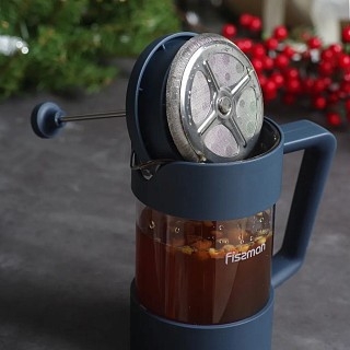 Заварочный чайник с поршнем Fissman FLAT WHITE 1000 мл стеклянная колба (9116) Заварочный чайник с поршнем Fissman FLAT WHITE 1000 мл стеклянная колба (9116)