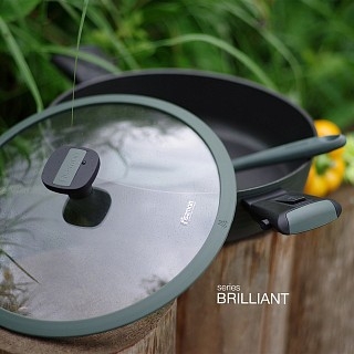 Сотейник Fissman BRILLIANT 28x7,5 см / 4,1л зі знімними ручками та скляною кришкою (14386)