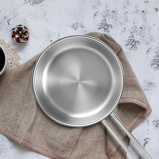 Ківш Fissman BENJAMIN 1,5 л з кришкою (5420)