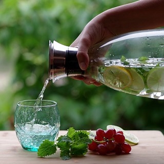 Глечик Fissman для напоїв з фільтром 1600 мл (6438) Глечик Fissman для напоїв з фільтром 1600 мл (6438)