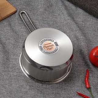 Ківш Fissman BENJAMIN 1,5 л з кришкою (5420)