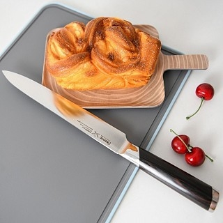 Гастрономічний ніж Fissman FUJIWARA 20 см сталь AUS-6 (2815)