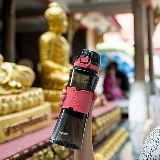 Пляшка для води Fissman 520 мл 23 см (6925)