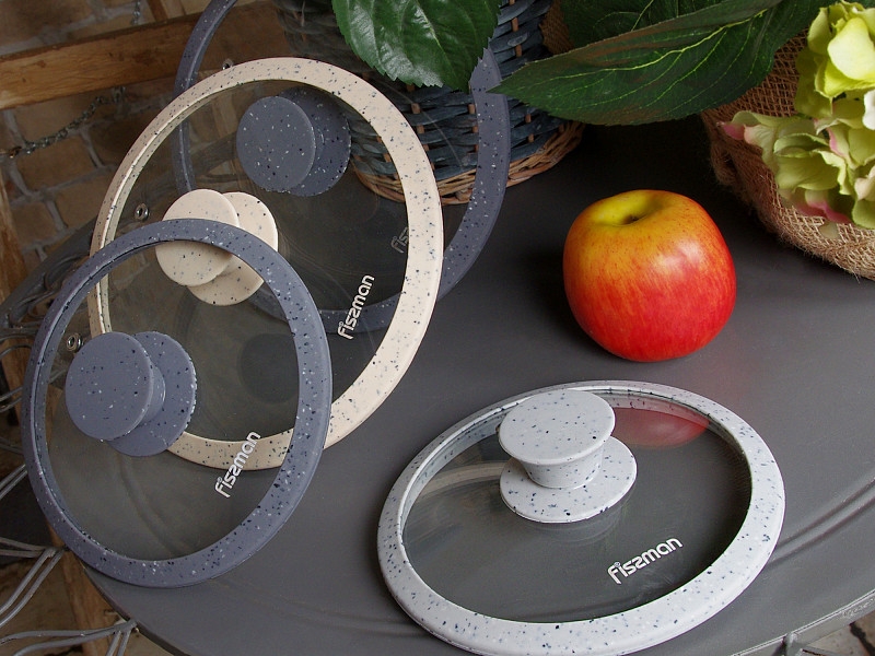 Кришка для каструлі або сковороди: основні критерії вибору