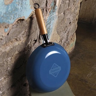 Сковорода для смаження Fissman SEAGREEN 24x4,5 см з дер. ручкою (емальований чавун) (4000) Сковорода для смаження Fissman SEAGREEN 24x4,5 см з дер. ручкою (емальований чавун) (4000)