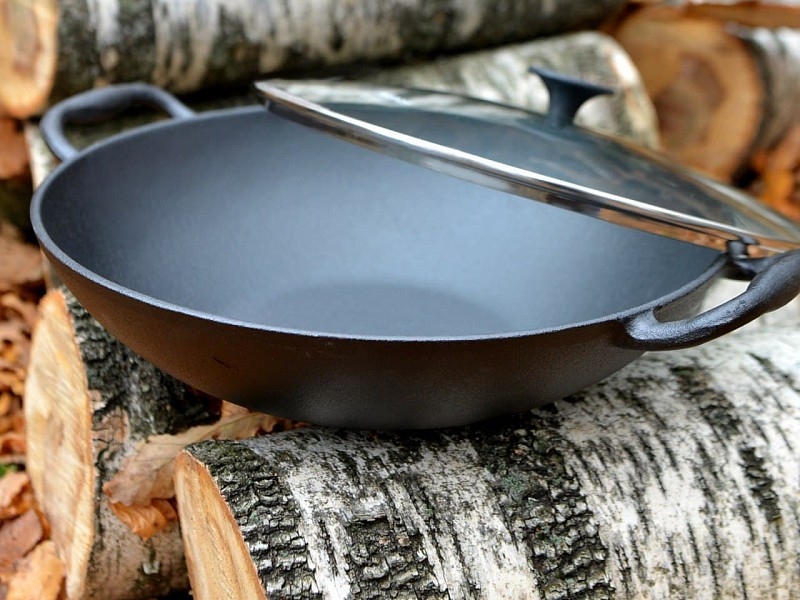 ПОСУДА С ЧУГУНА