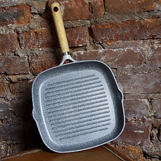 Сковородка-гриль Fissman SHADOW BORNEO 28x4,5 см (5069) Сковородка-гриль Fissman SHADOW BORNEO 28x4,5 см (5069)