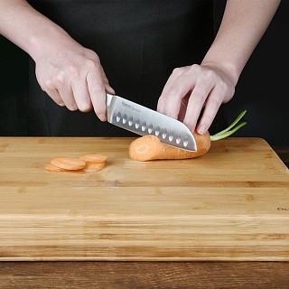 Ніж сантоку Fissman CHEF DE CUISINE 13 см (2395) Ніж сантоку Fissman CHEF DE CUISINE 13 см (2395)