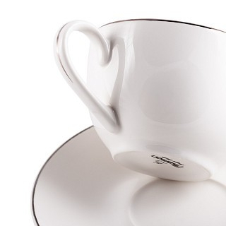 Кружка Fissman ALEKSA 250 мл с блюдцем фарфора (3899)