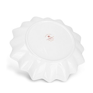 Блюдо Fissman CHRISTMAS многоугольное 24 см фарфор (14017)