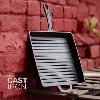 Квадратная сковорода-гриль Fissman 28х4,7 см с ручкой (4137) Квадратная сковорода-гриль Fissman 28х4,7 см с ручкой (4137)