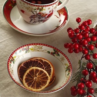 Салатник Fissman CHRISTMAS 14,5 см фарфор (13783) Салатник Fissman CHRISTMAS 14,5 см фарфор (13783)