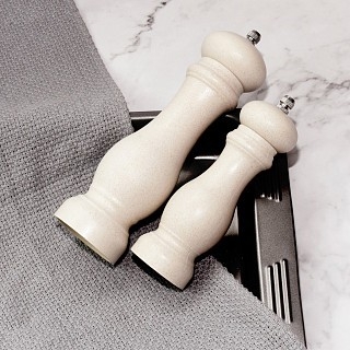 Млин для перцю і приправ Fissman 15x5 см механічна (8206) Млин для перцю і приправ Fissman 15x5 см механічна (8206)