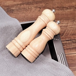 Млин для перцю і приправ Fissman 20x5 см механічна (8172) Млин для перцю і приправ Fissman 20x5 см механічна (8172)